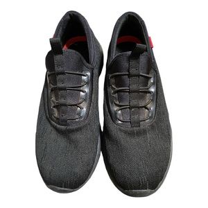 Levi’s Womans Black Canvas Slip On Sneakers 9